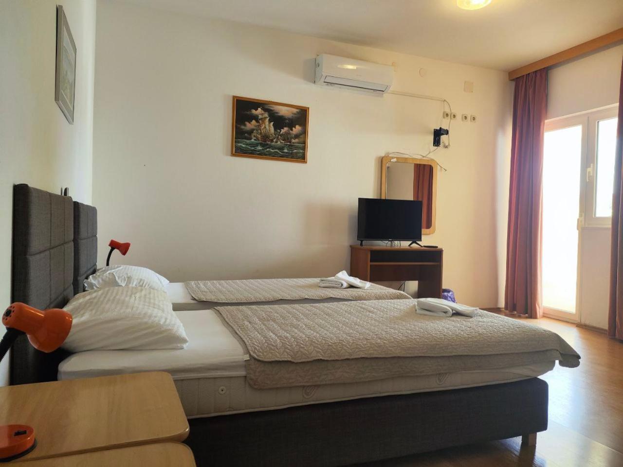 Tonino Apartments باغ المظهر الخارجي الصورة